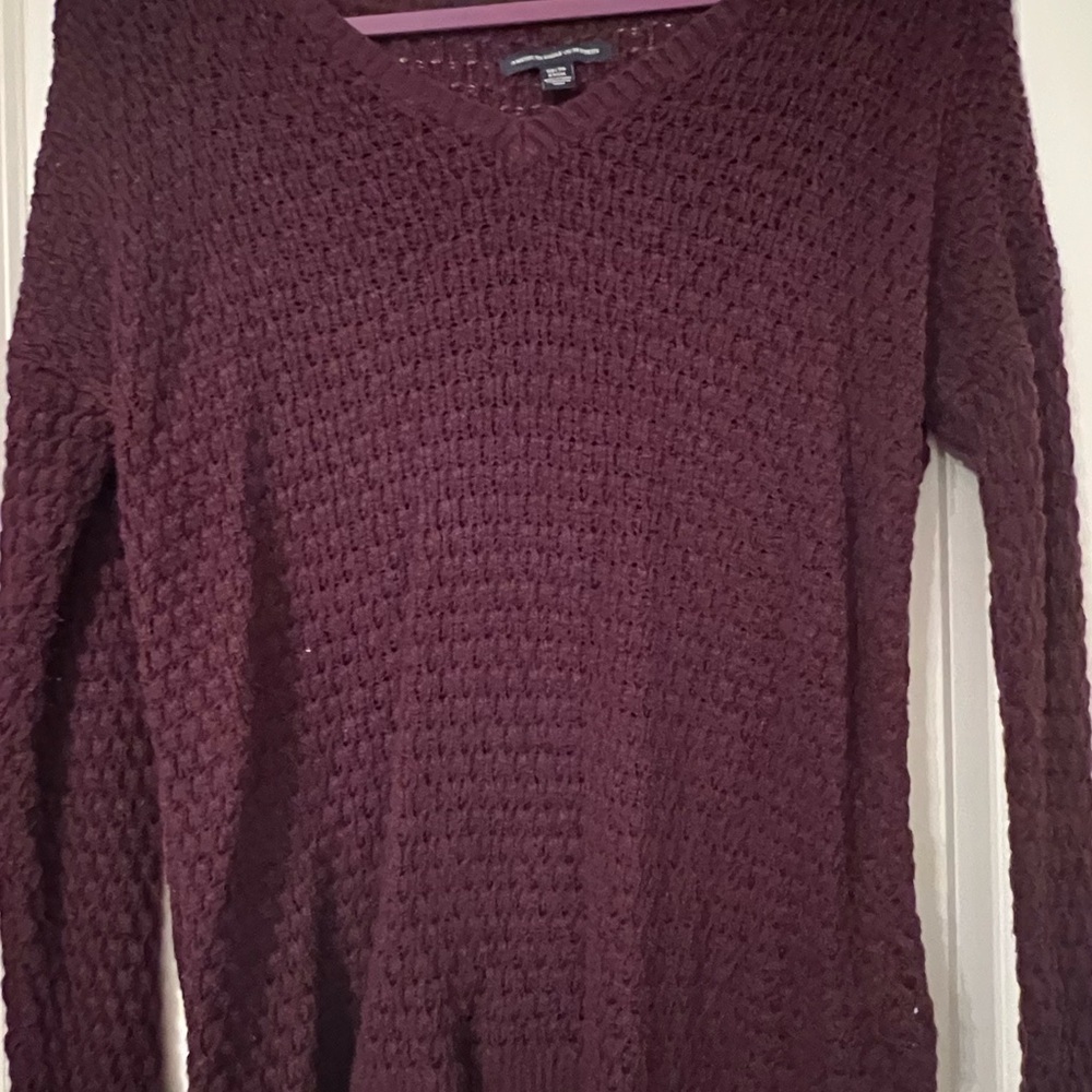 XS AMERICAN EAGLE KNIT LONG SLEEVE - Picture 2 of 5